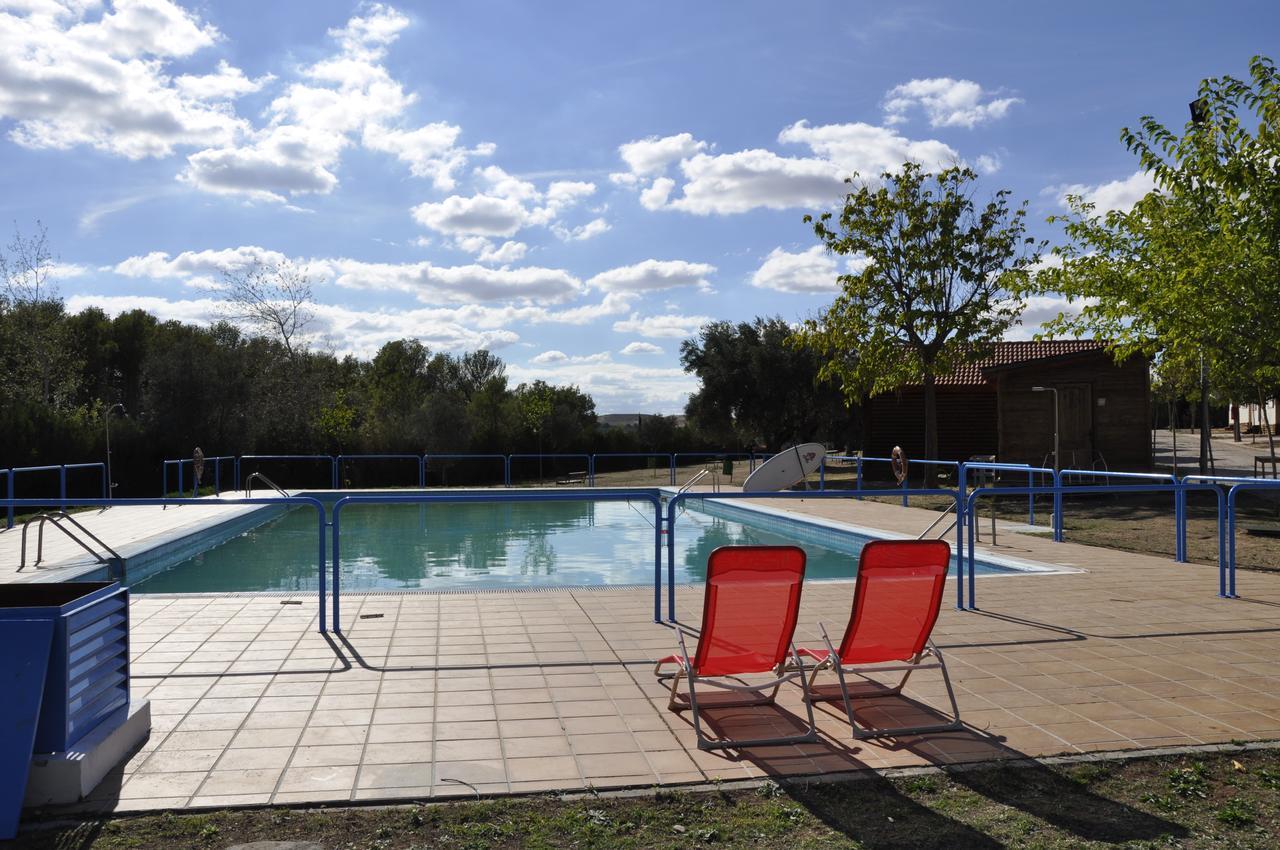 Hotel Camping La Estanca à Alcañiz Extérieur photo